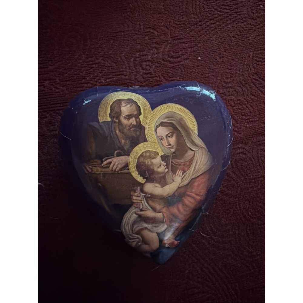 Vintage Holy Family Heart Shape Paper Covered Christmas Ornament 3.25" - Picture 2 of 4